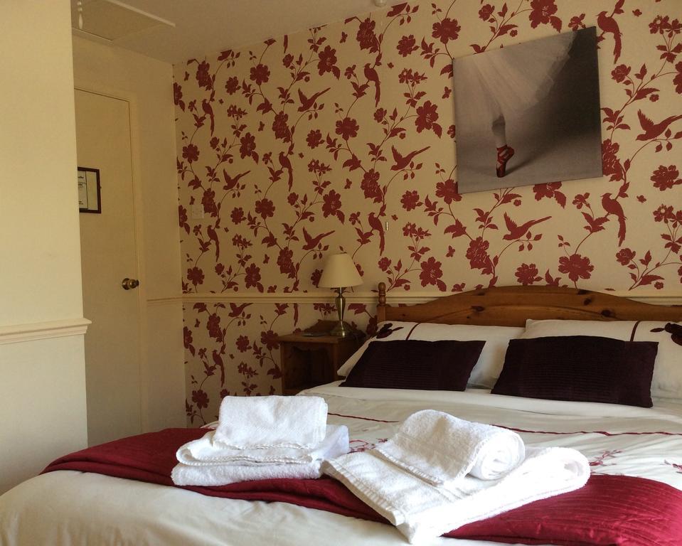 Plumpton Court Hotell Nawton Exteriör bild